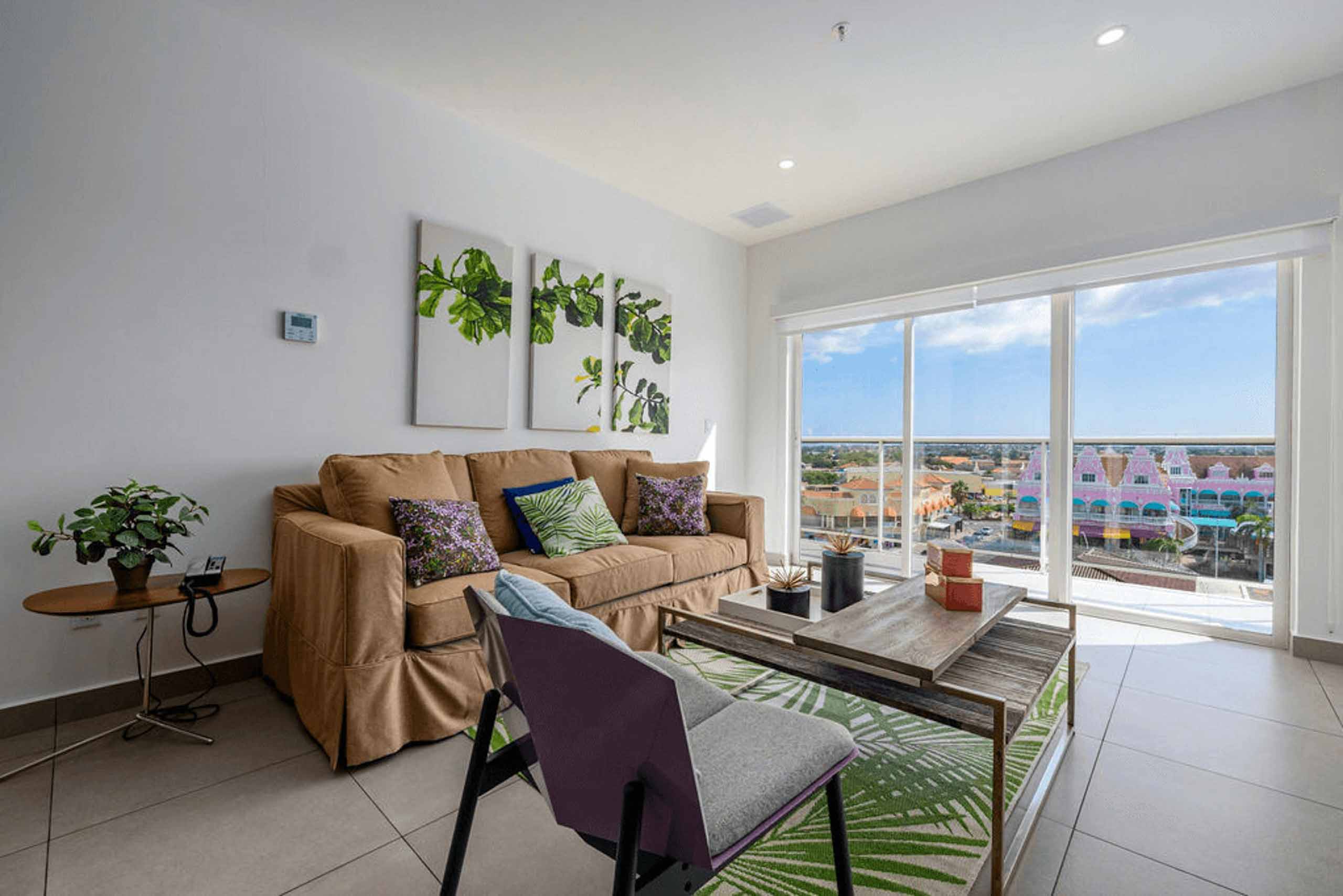 Harbour-House-Unit-612-1